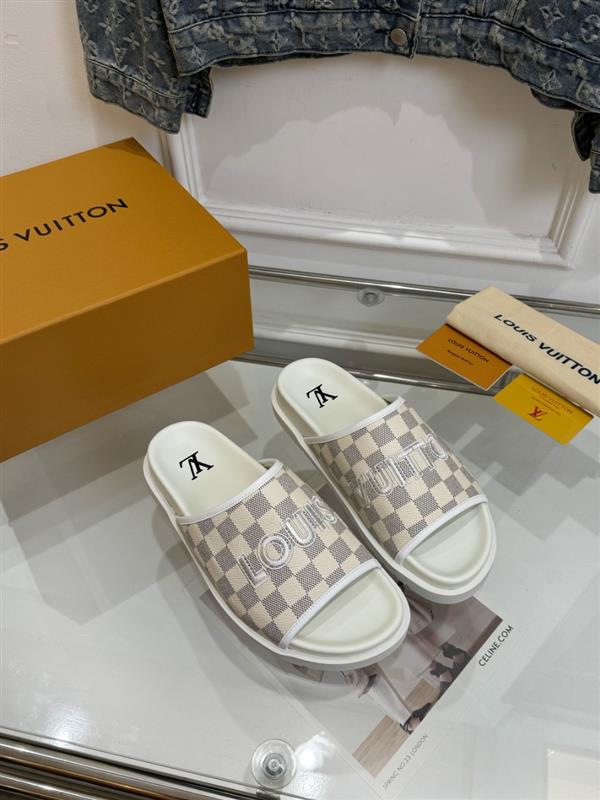 20251128184543784 210